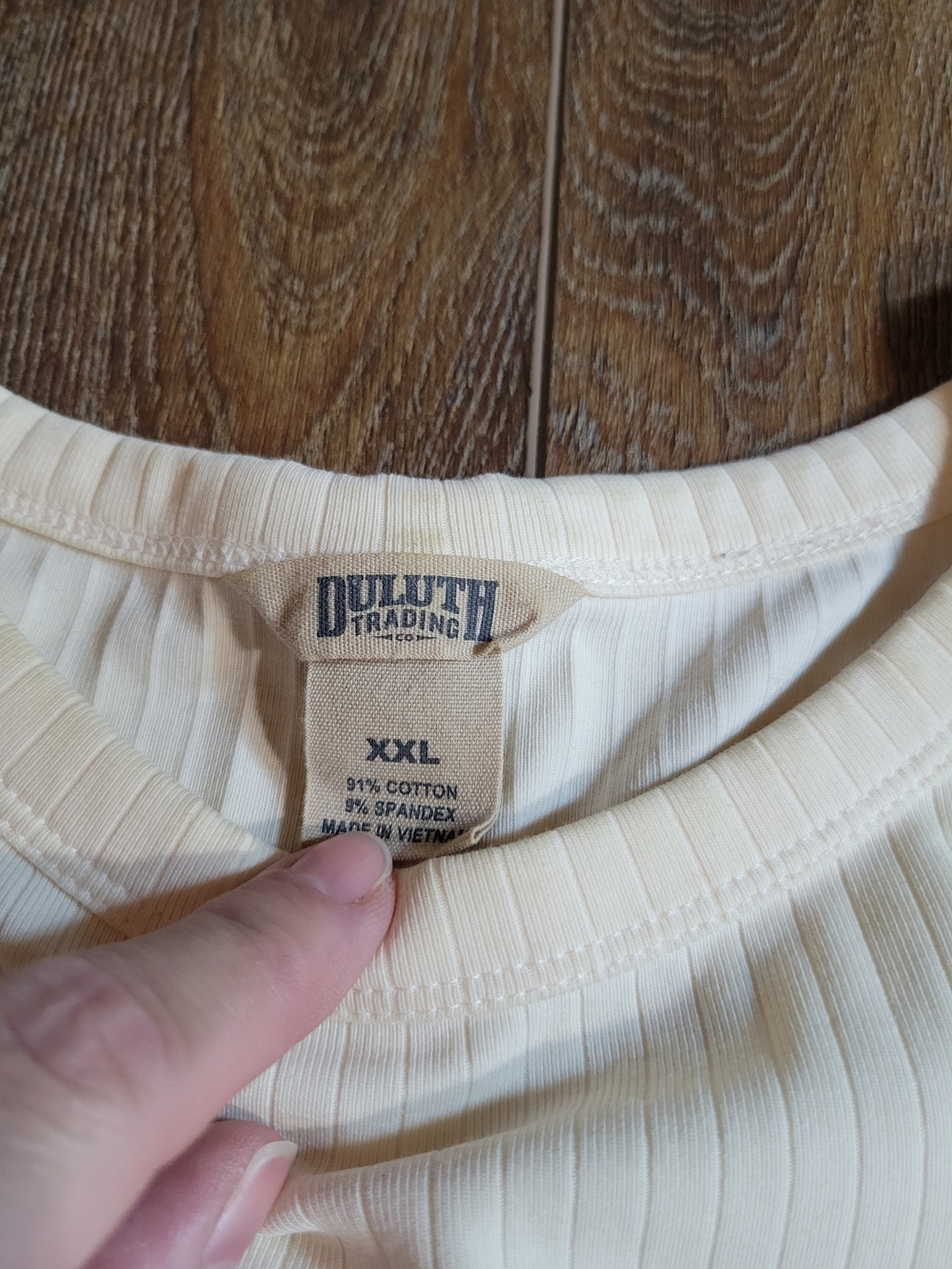 Duluth Trading Co Cream Ribbed Women's T-shirt